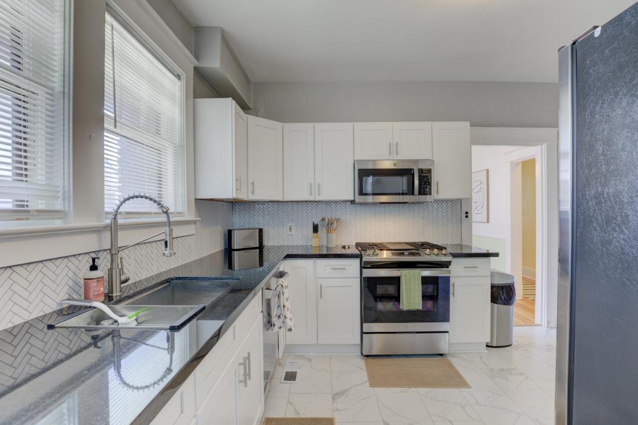 Spacious Bungalow With 6 Beds, Games, And Fire Pit - Close To Beale Street, Bbq, Graceland, & Liberty Bowl Memphis Eksteriør billede